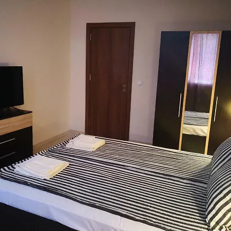 Appartamento Синьо Лято Pomorie