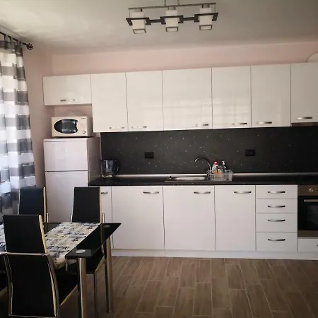 Синьо Лято Appartamento